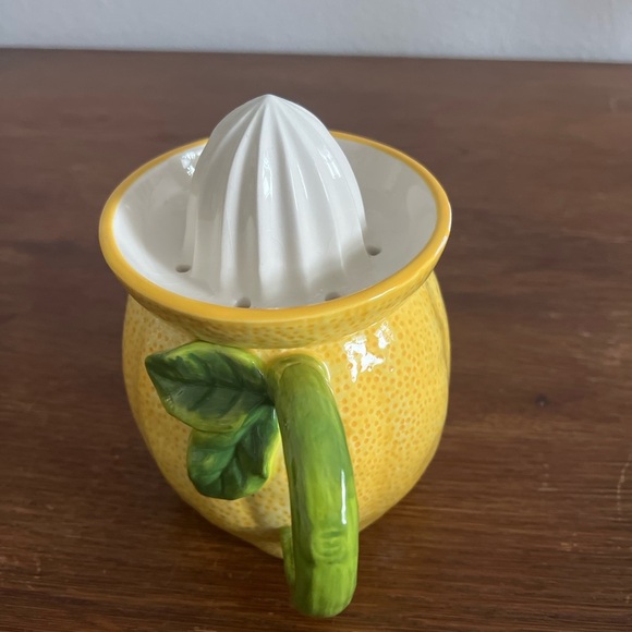 Sur La Table Ceramic Lemon Citrus Juicer – 6.5” Kitchen Tool & Décor - Picture 2 of 5
